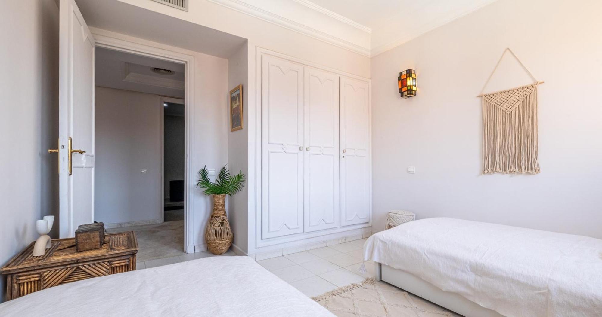 Charming 2-Bed Oasis Pool View Apartment Маракеш Екстериор снимка