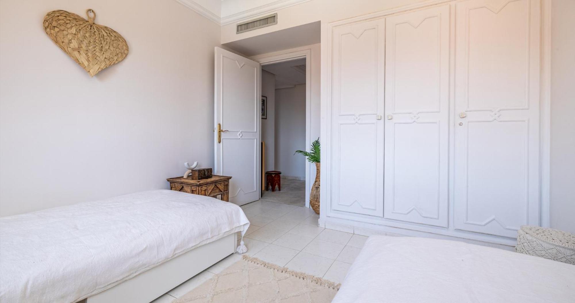 Charming 2-Bed Oasis Pool View Apartment Маракеш Екстериор снимка
