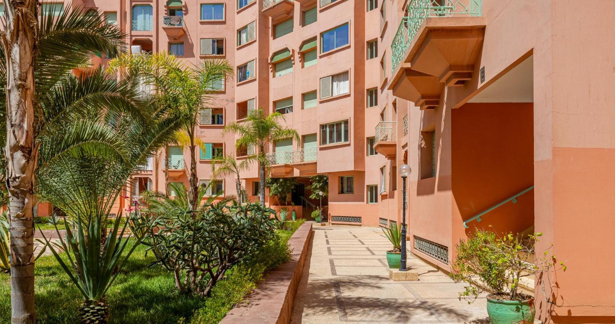 Charming 2-Bed Oasis Pool View Apartment Маракеш Екстериор снимка